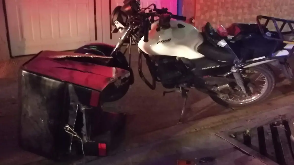 Motociclista sufre accidente en Xalapa 