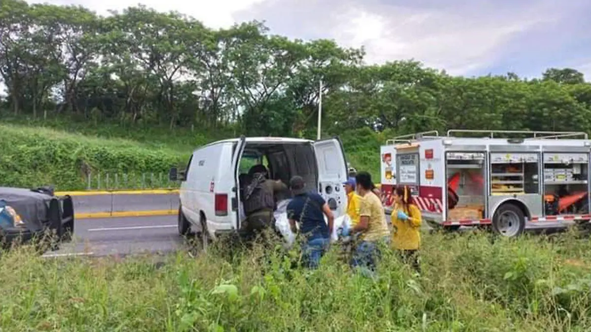 Mueren-cubanos-en-accidente