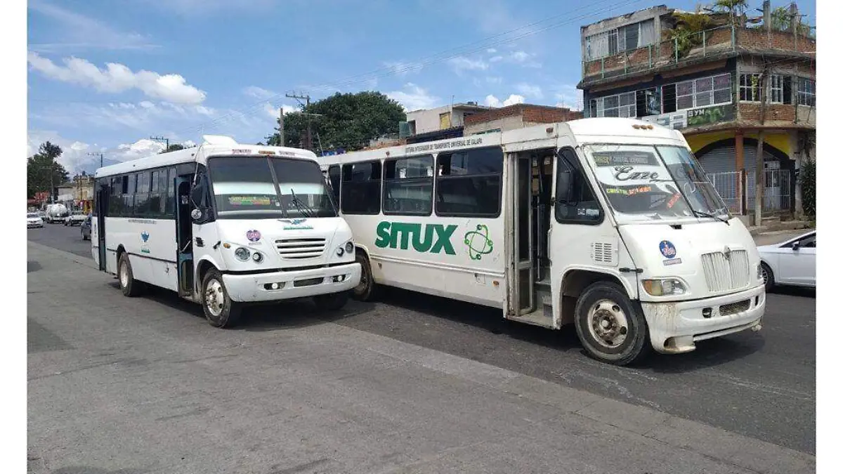 Camioneros se agarraron