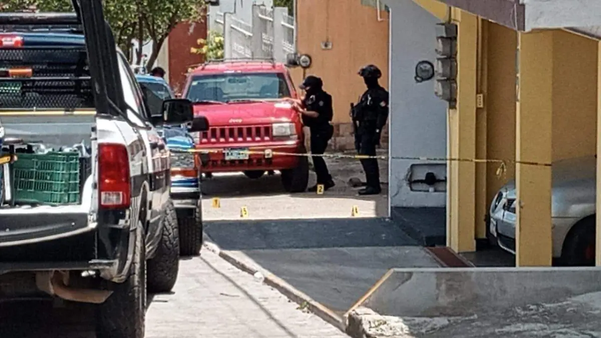 Tirotean casa en colonia de Xalapa