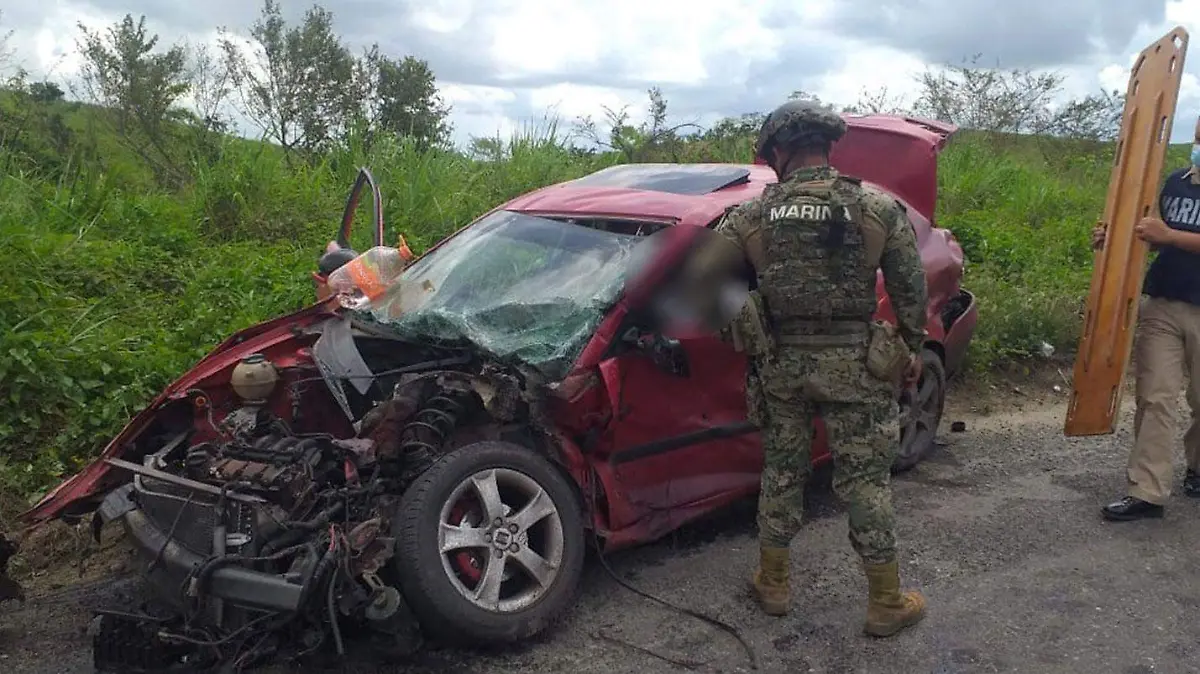 2-}Accidente-de-trailer