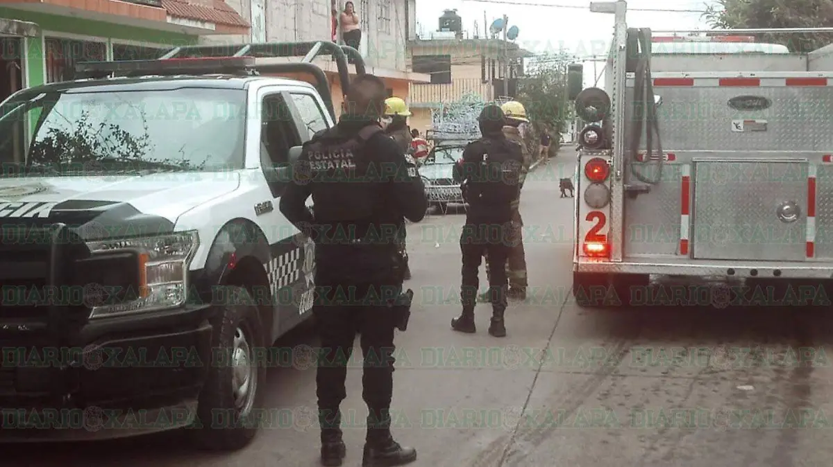 Incendio-en-la-colonia-Carolino-Anaya