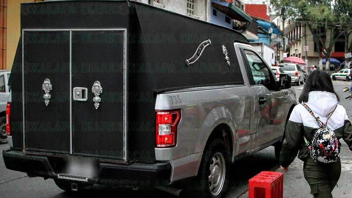 Vehiculo-funerario