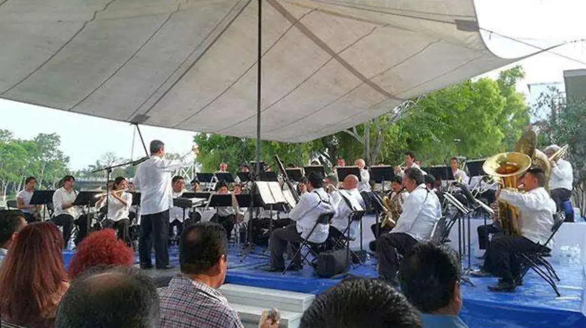 Banda1