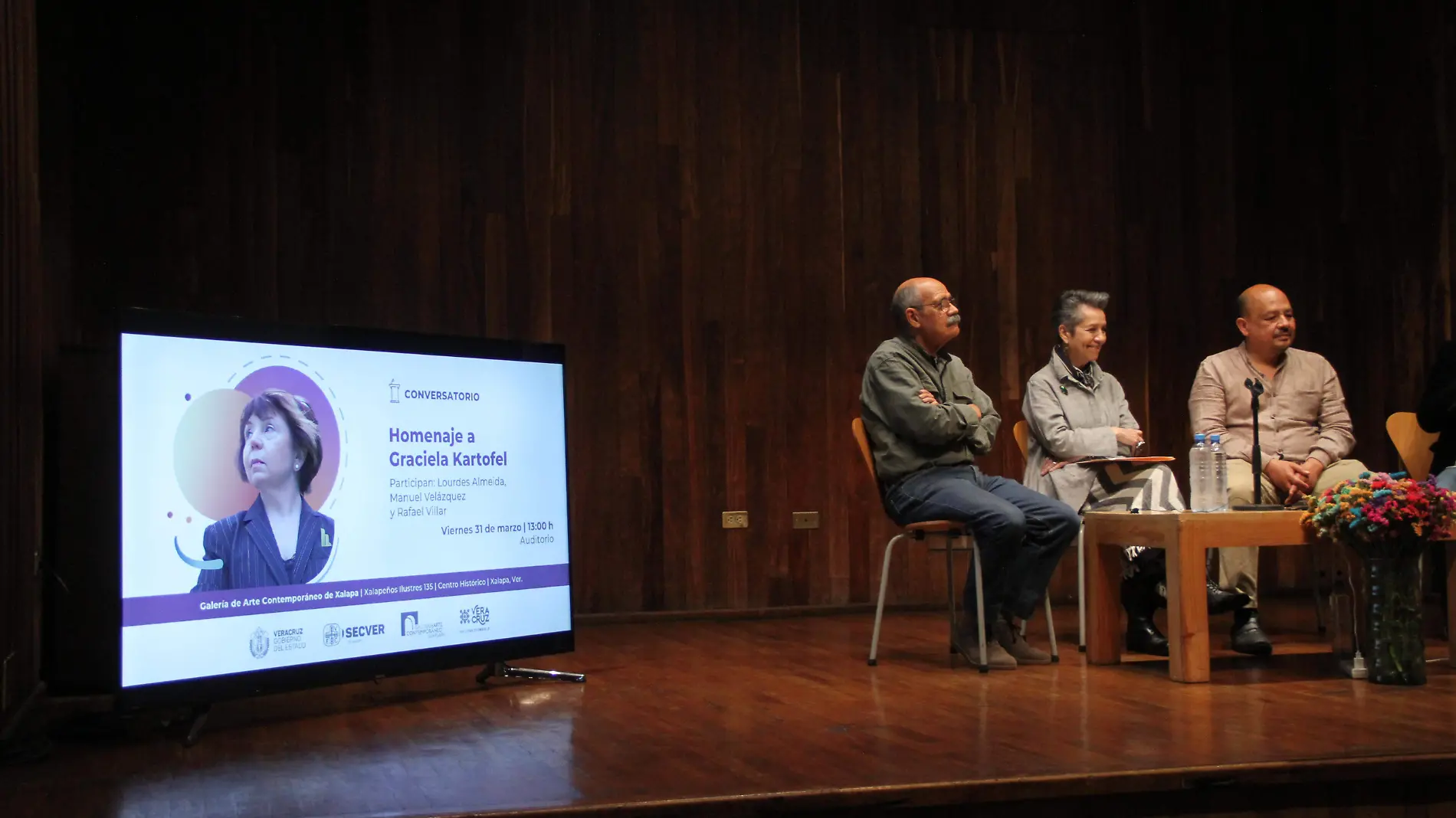 JE310320231881Conversatorio-Homenaje