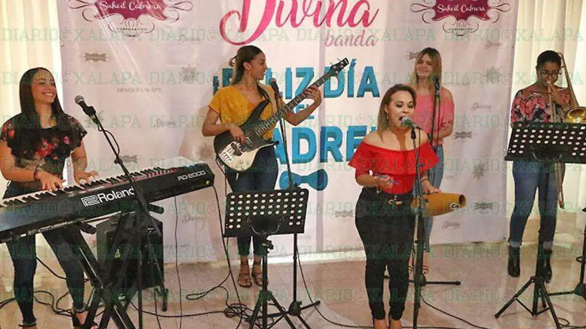 divina-banda