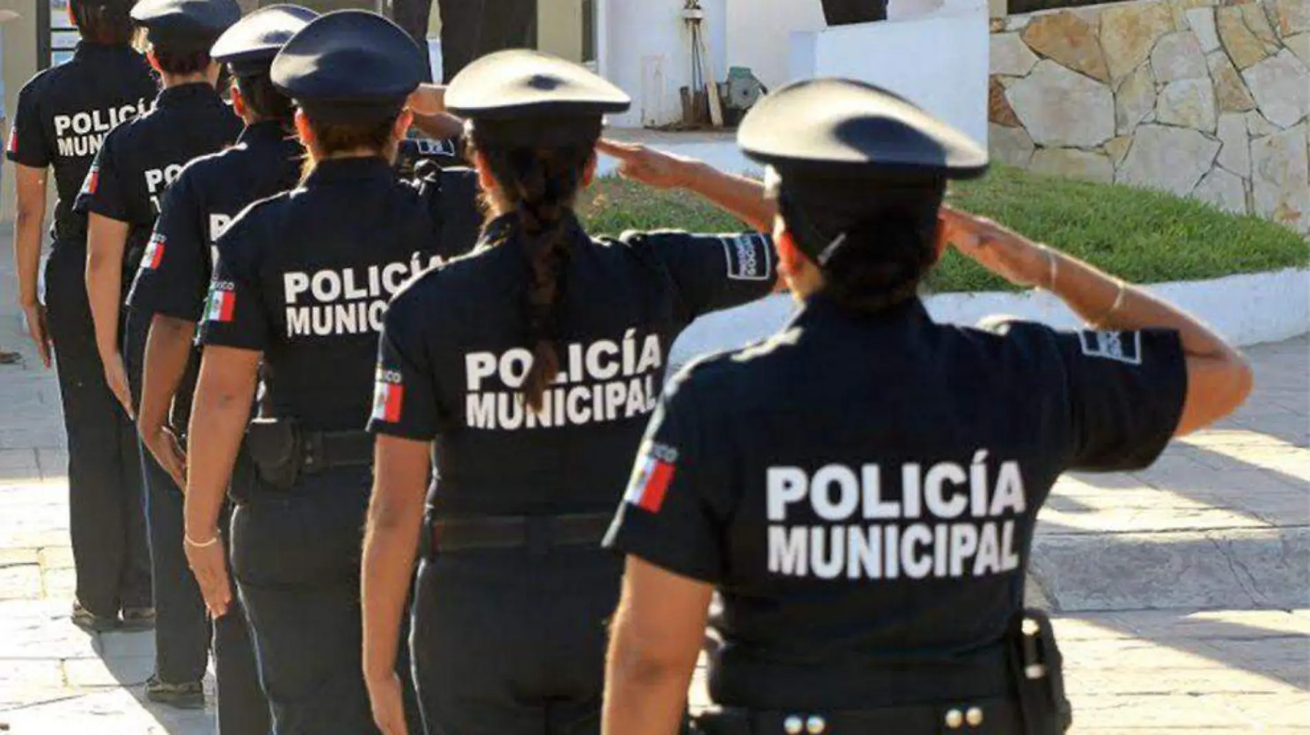 policias-formadas-990x660