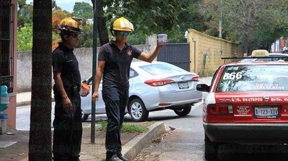 EM010819Recolecta-Bomberos-Coatepec-(2)