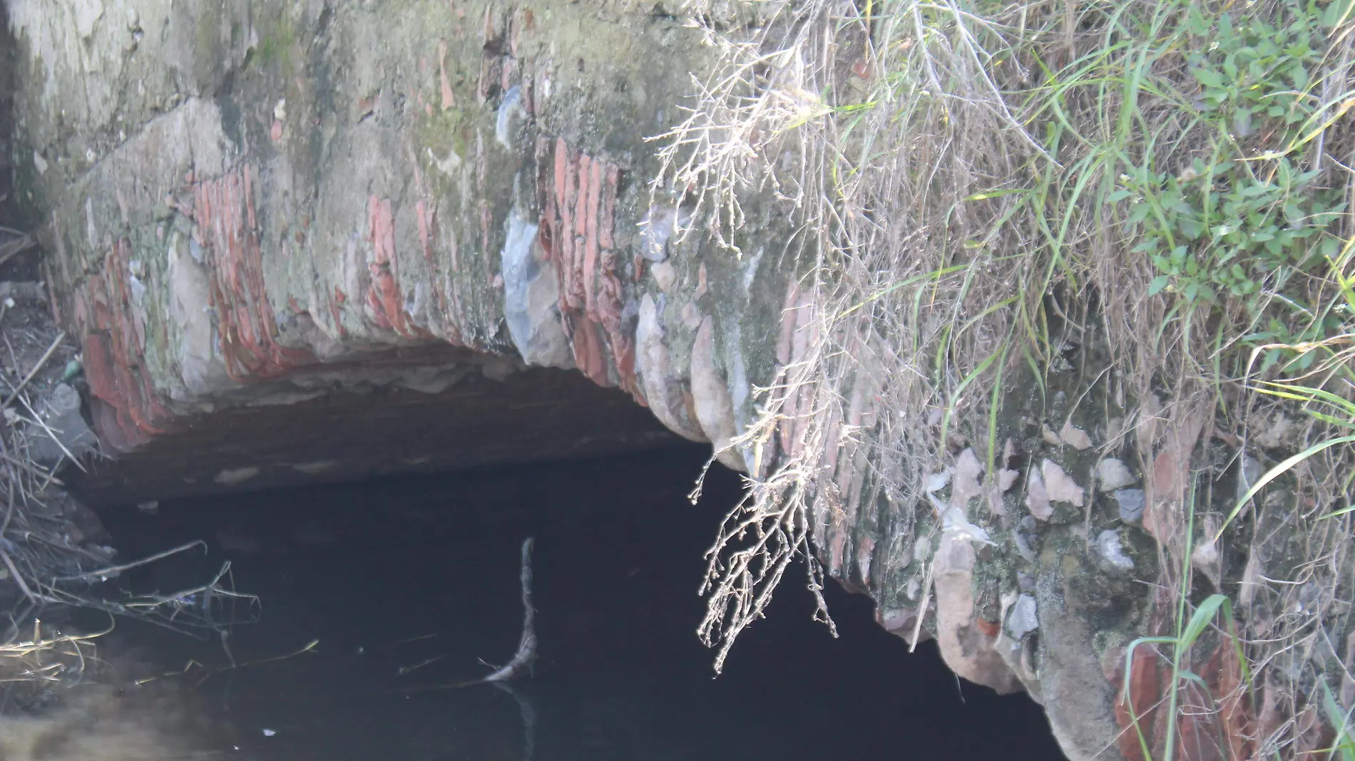 Puente Camino Real con más de 200 años de antigüedad