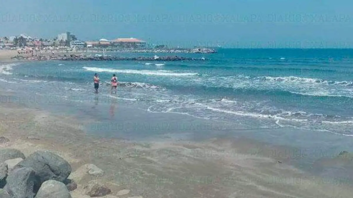 PLAYAS-VACACIONISTAS