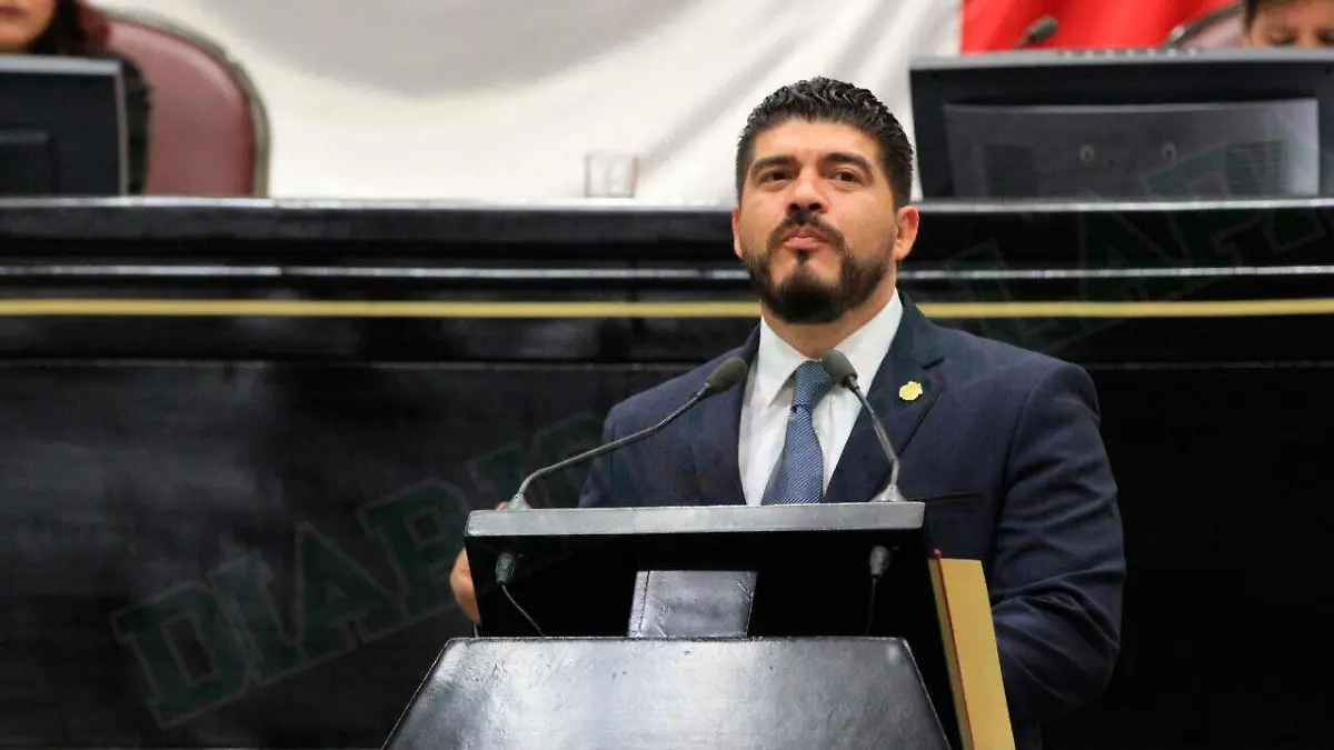 Zenyazen-Roberto-Escobar-García