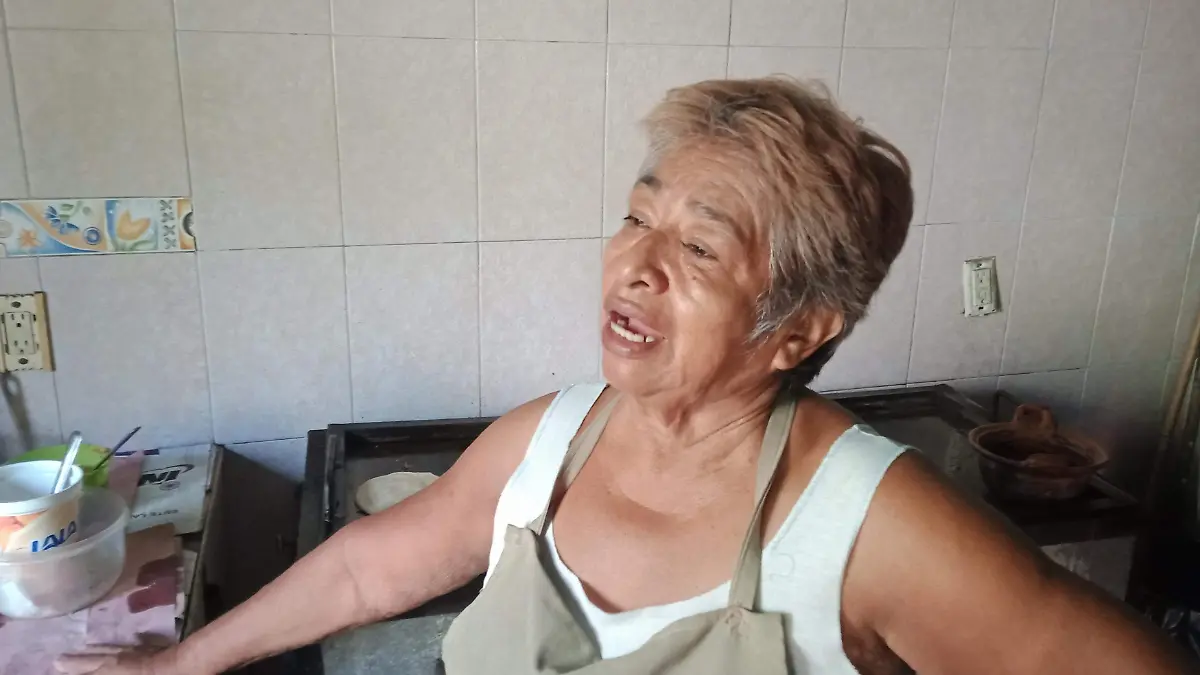 Silvia González Noche habitante de vecindad en Veracruz