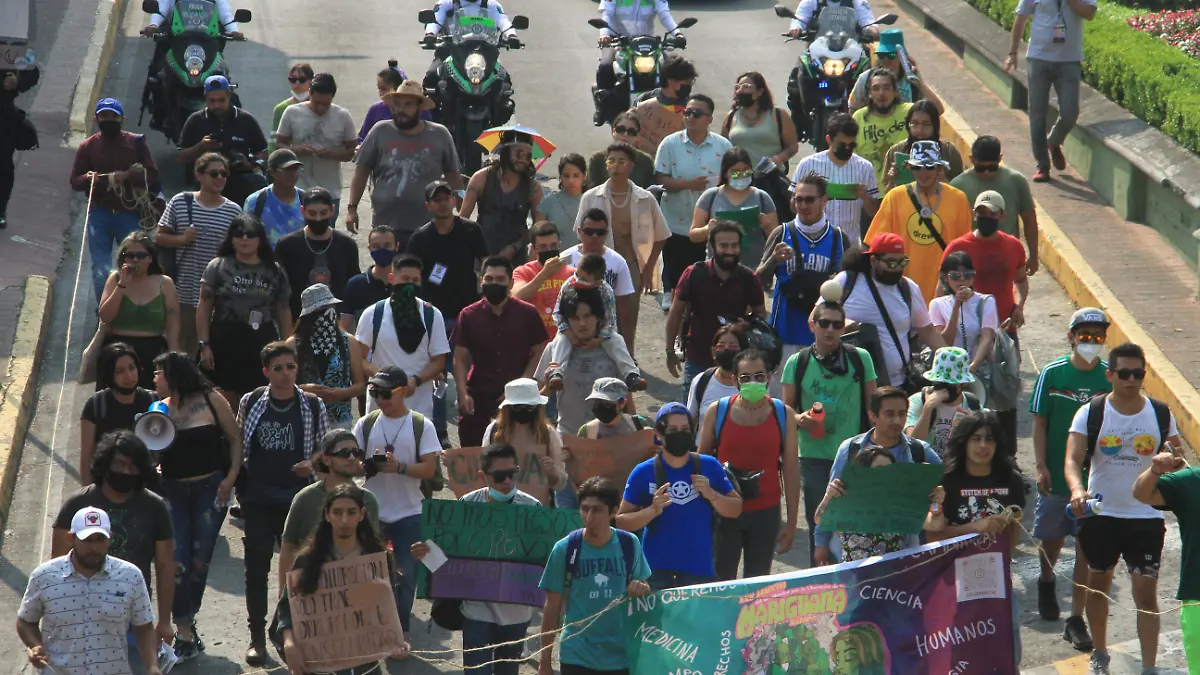romero07052022003marcha del teatro a plaza lerdo