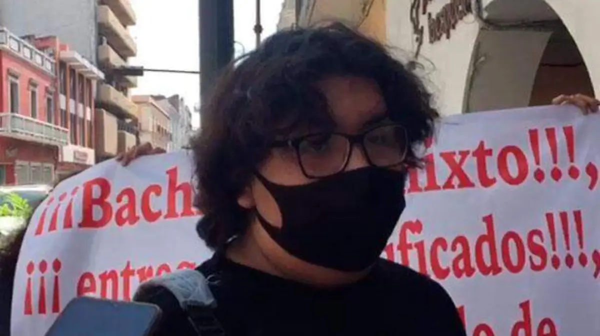exalumno