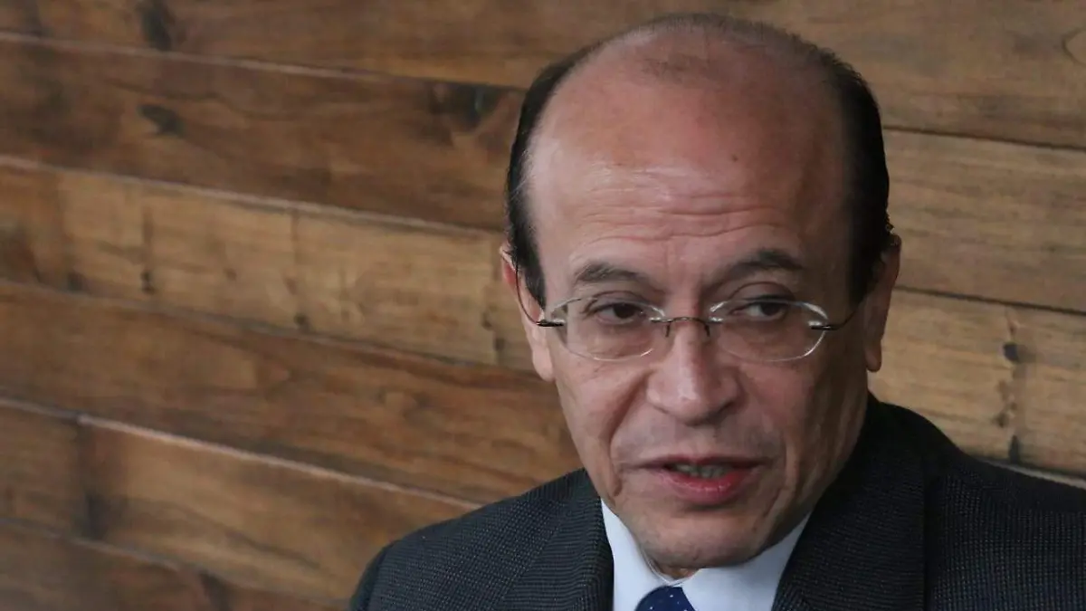 EMILIO CARDENAS ESCOBOSA