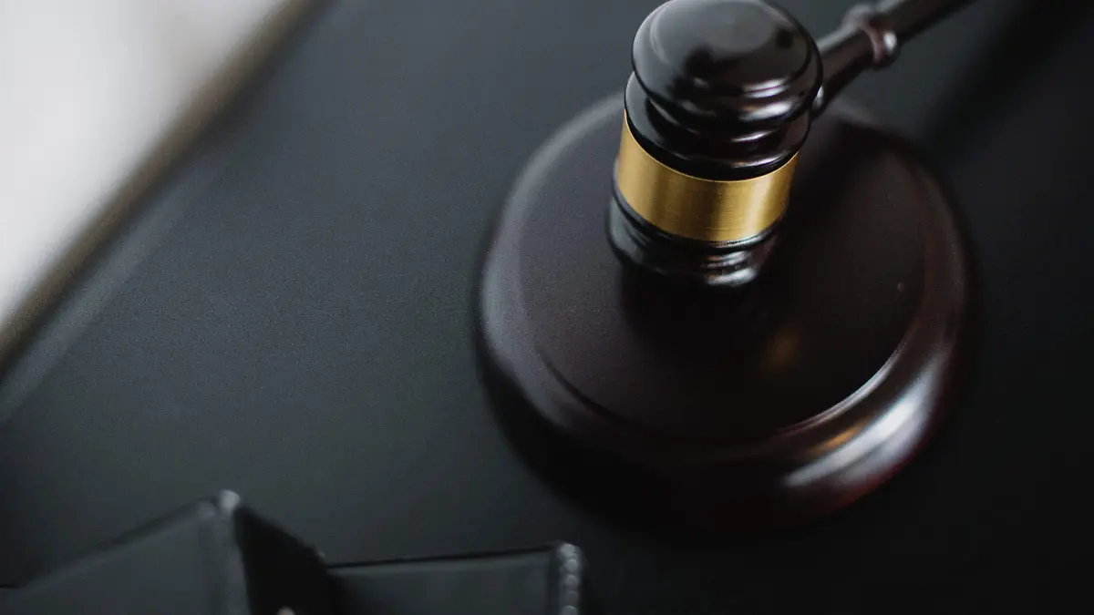 pexels-sora-shimazaki-5668481 (3)