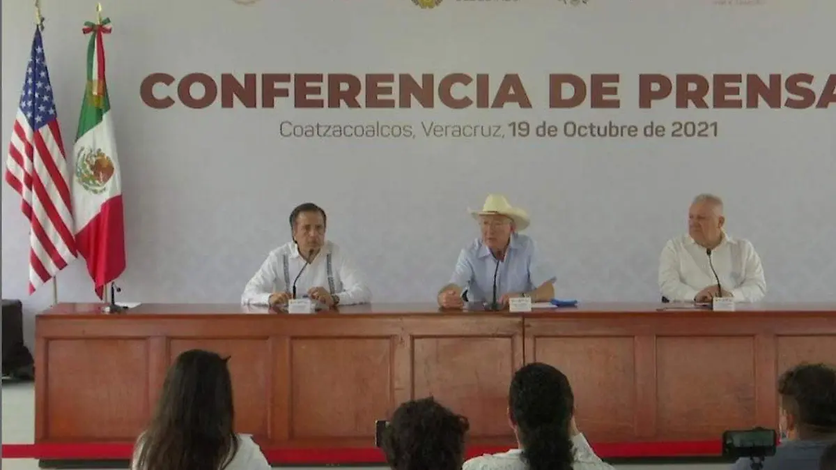 3-Gobernador-veracruz-y-embajador