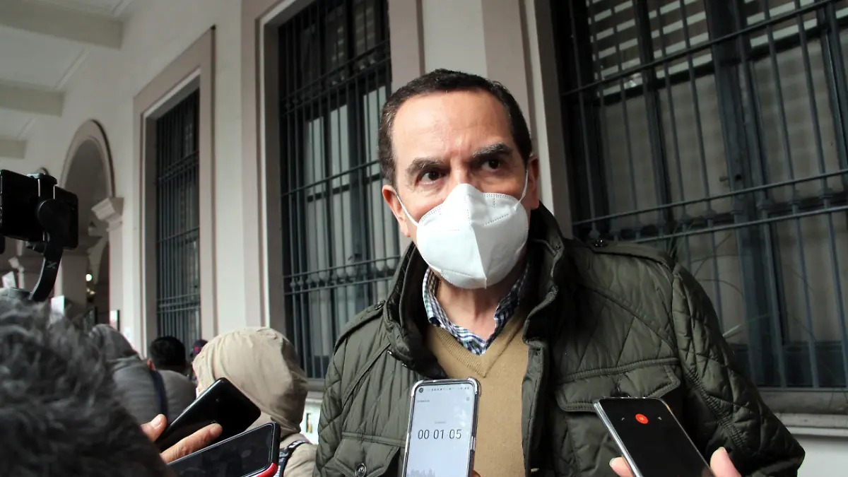 Senador-Ernesto Perez Astorga (1)