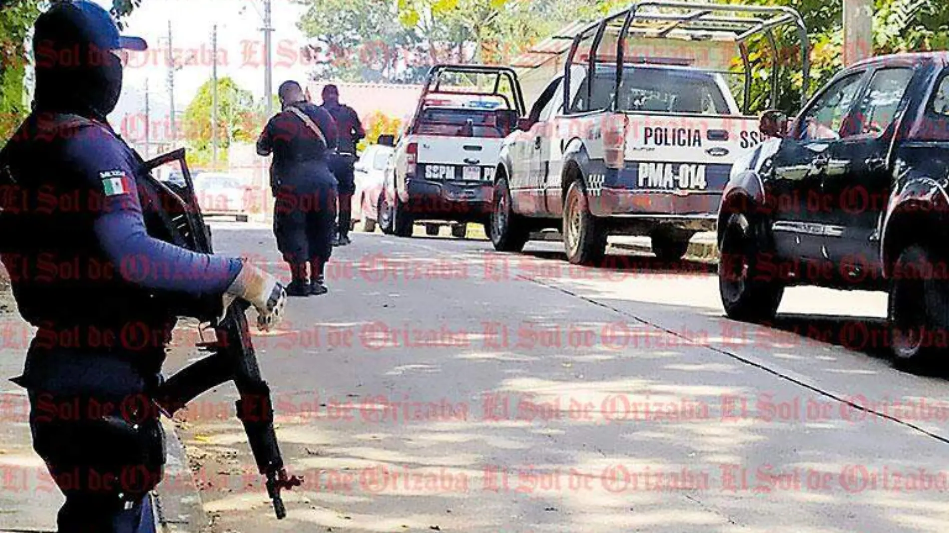 policias