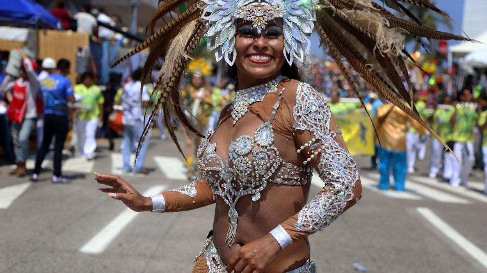 3-Carnaval-de-Veracruz-tendra-participacion-de-Brasi