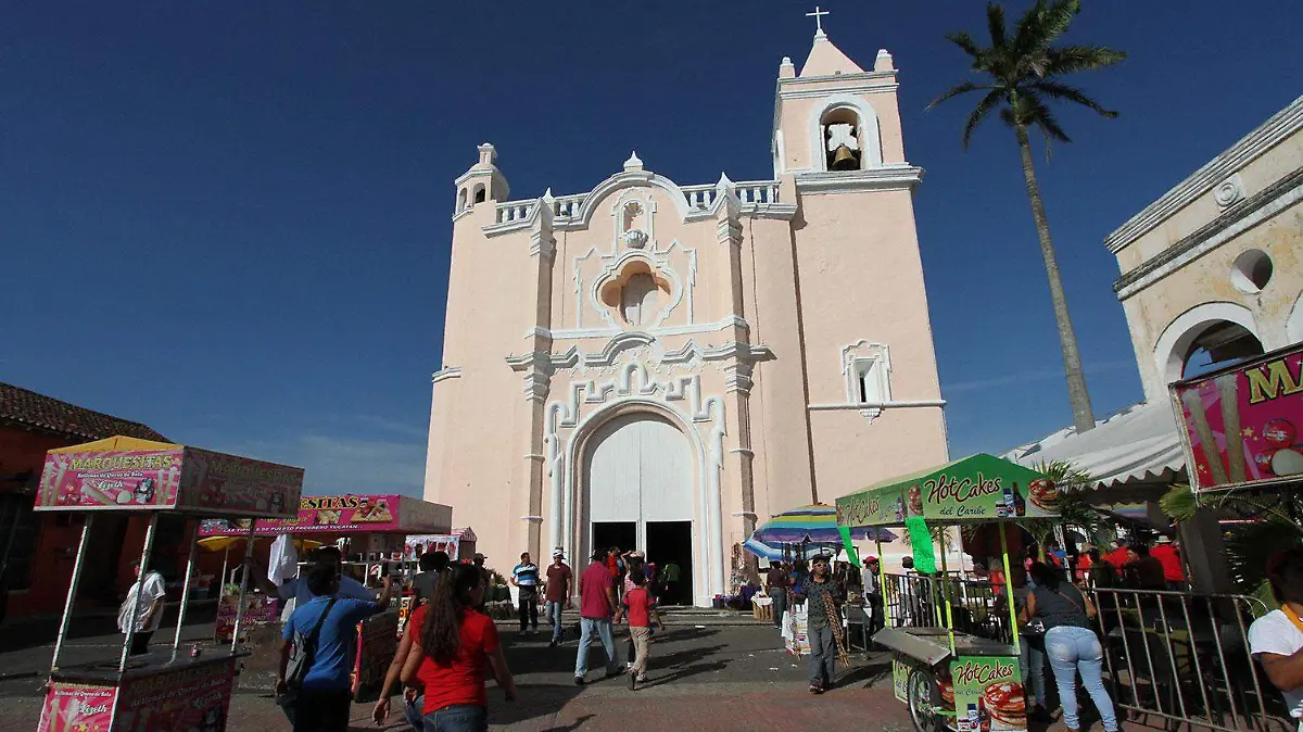 2-Iglesia-de-la-Candelaria