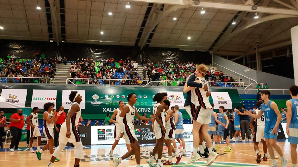 EU-gana-campeonato-de-basquetbol-en-Xalapa