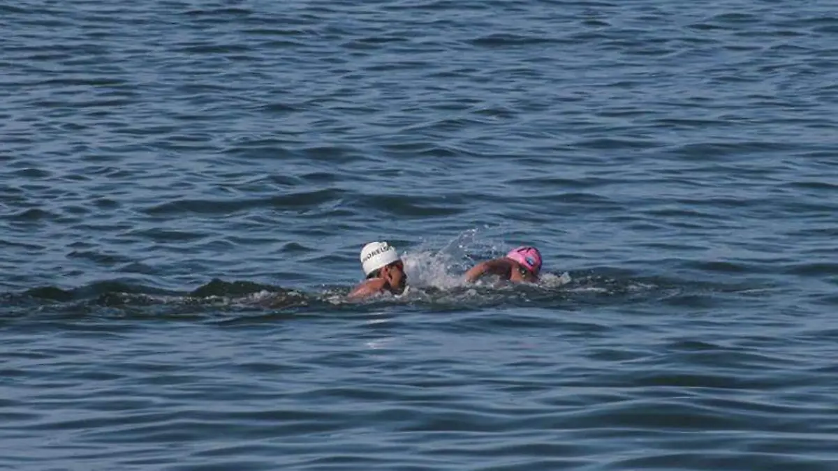 Natación