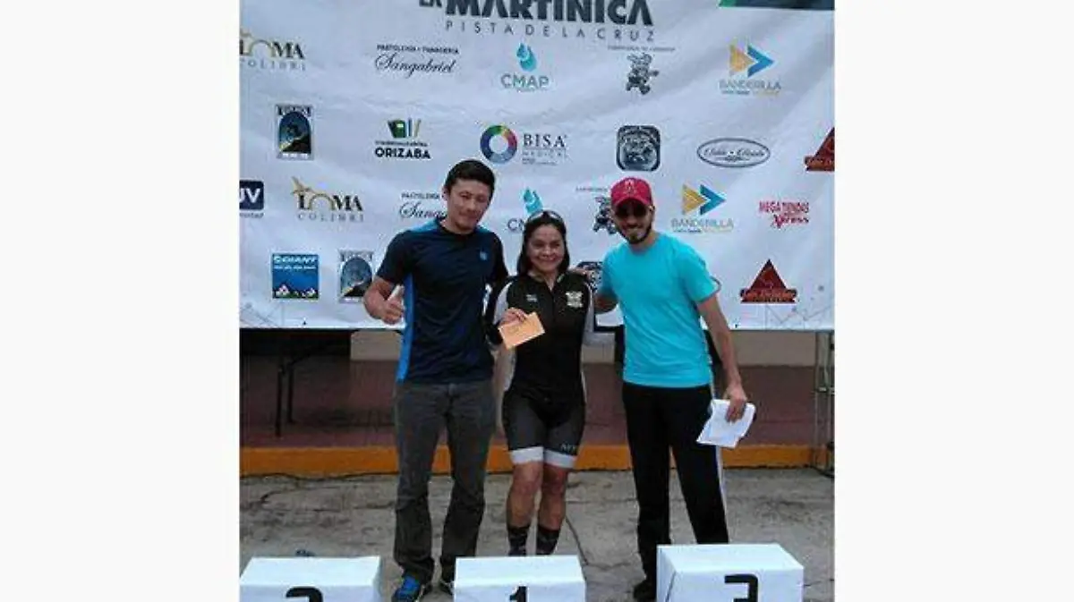 CAMPEONA