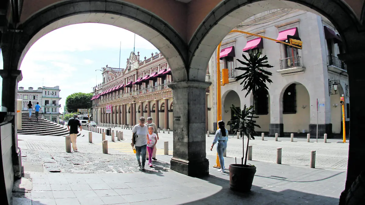 JE120620206894Aspectos-Xalapa_CMYK