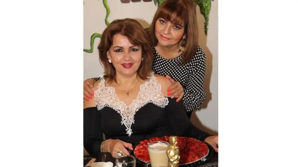 2-marcela-dominguez-y-martha-mendez