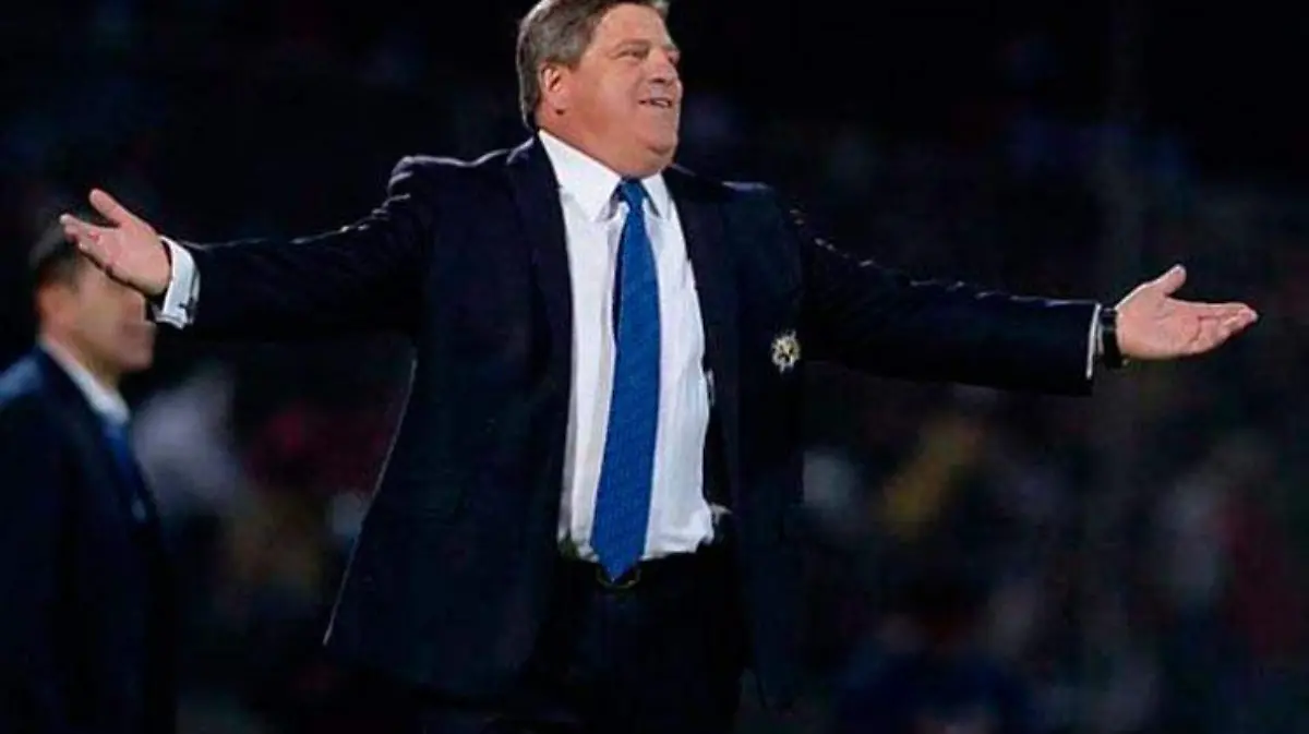 Miguel-Piojo-Herrera_America-Aguilas
