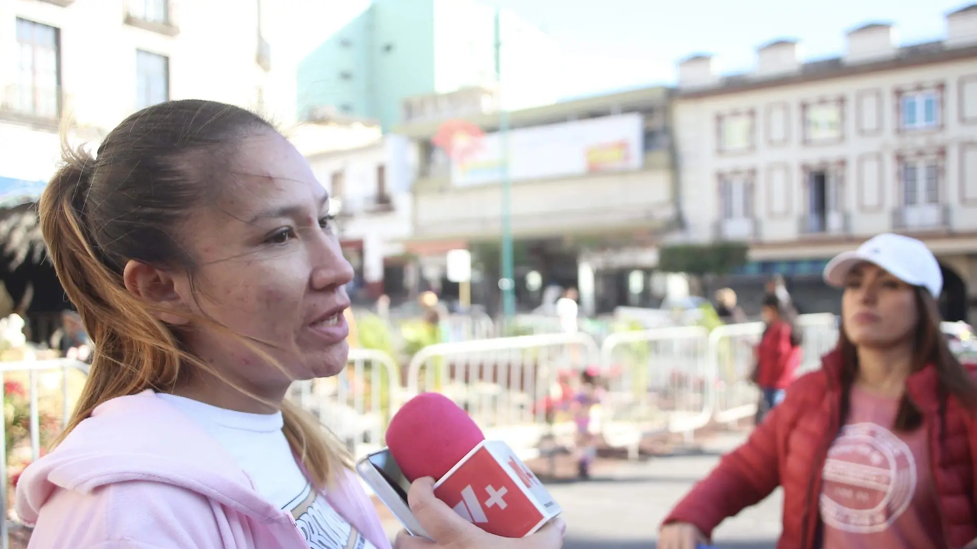 Madres se manifiestan por falta de medicamentos 