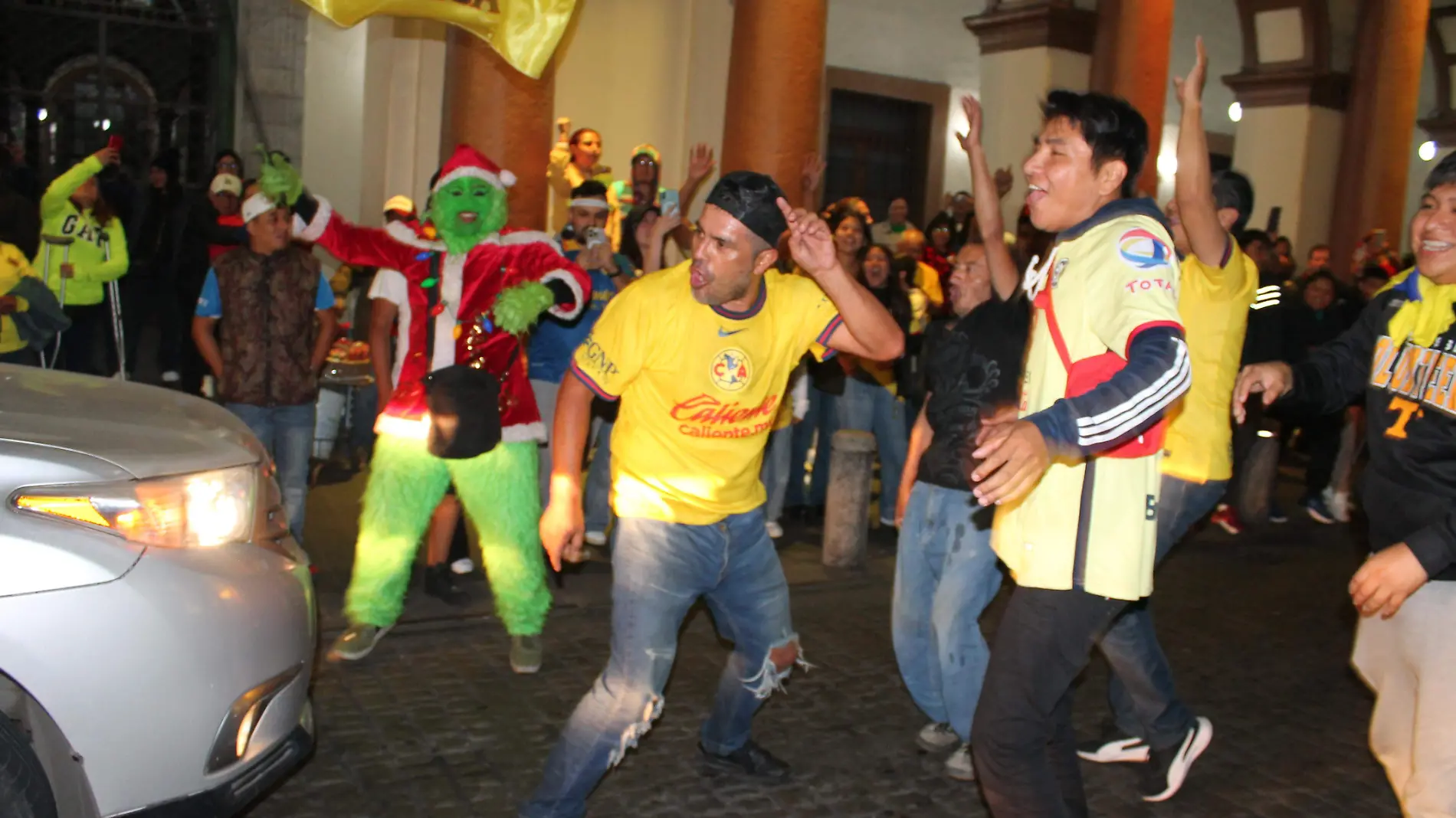 La calle Enríquez tuvo un carnaval