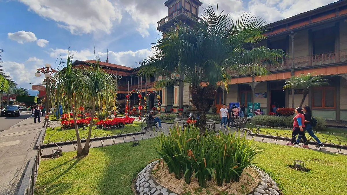 Palacio de Hierro Oz