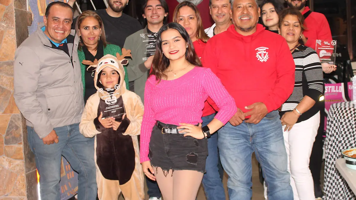 Sharon cuenta con el apoyo de su familia y amigos