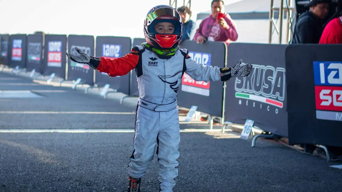  César Augusto Barradas Banda