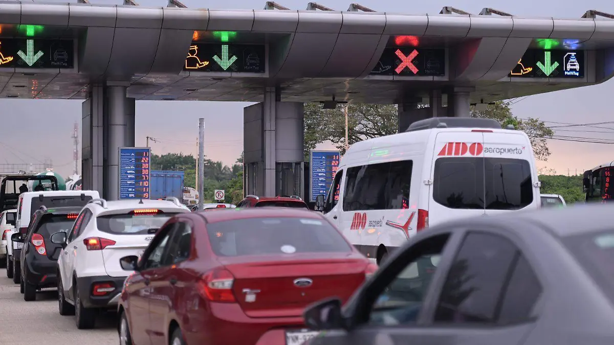 Caseta de cobro en Puente Coatzacoalcos 1