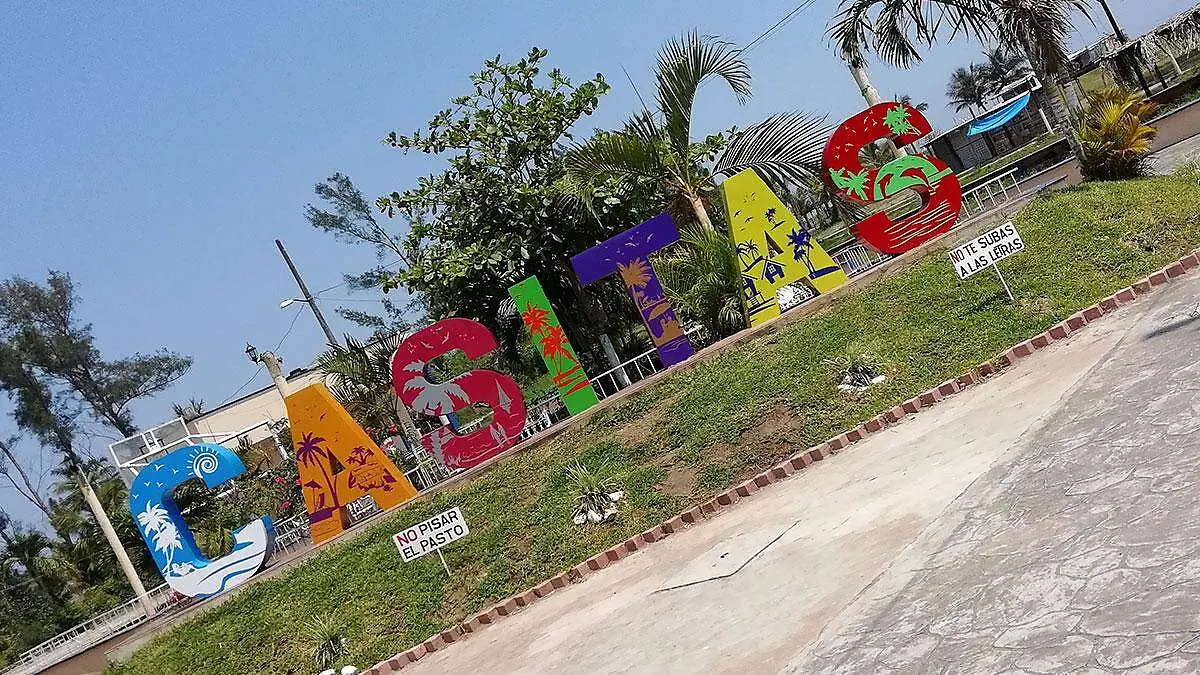 Comparan-playas-de-Veracruz-con-playas-del-Caribe-4