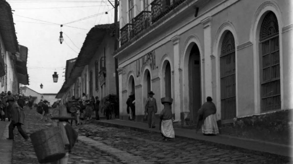 Calle de Xalapaa - Mediateca INAH