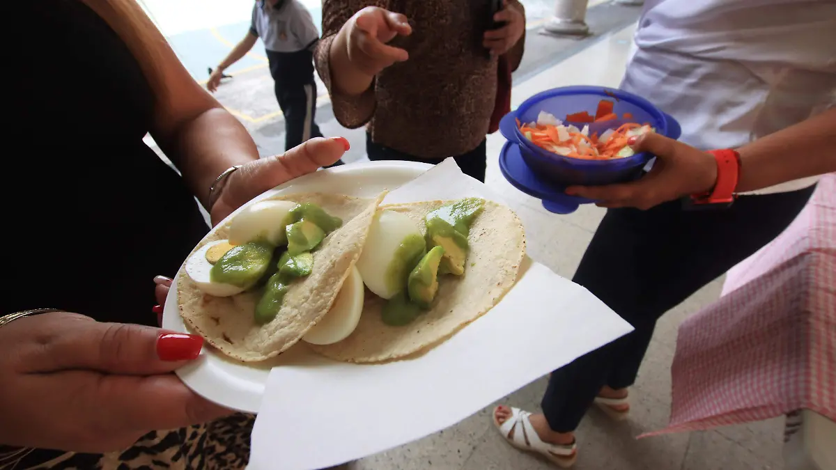 Escuela Rébsamen alimentos