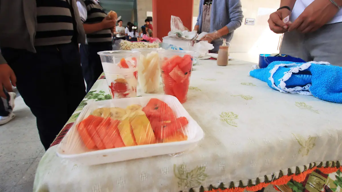 Escuela Rébsamen alimentos