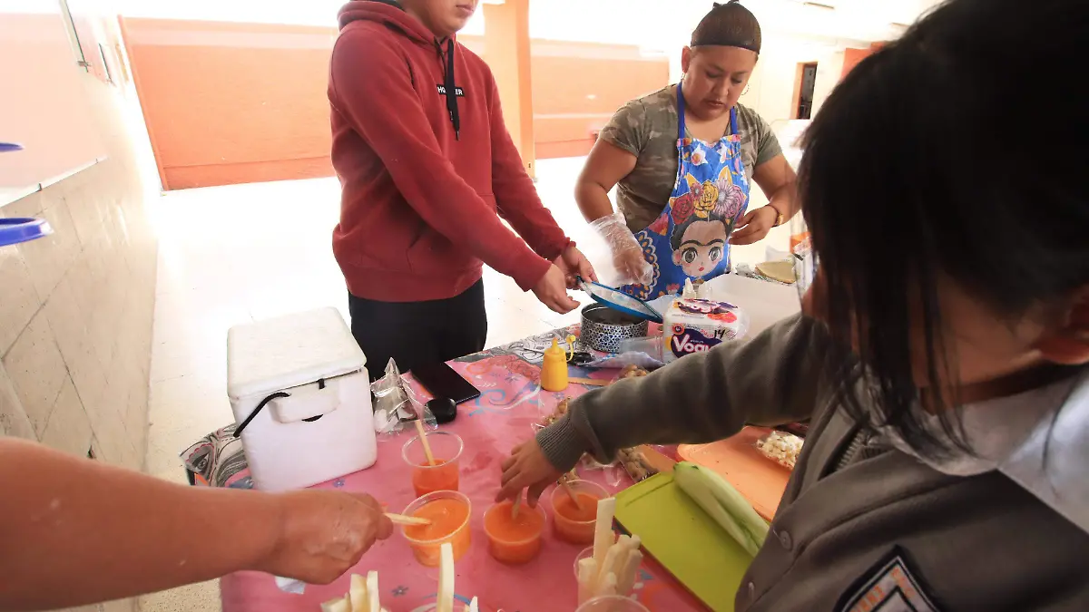 Escuela Rébsamen alimentos