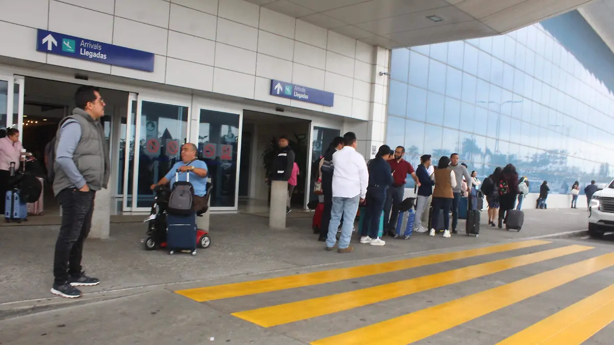Aeropuerto Heriberto Jara Corona