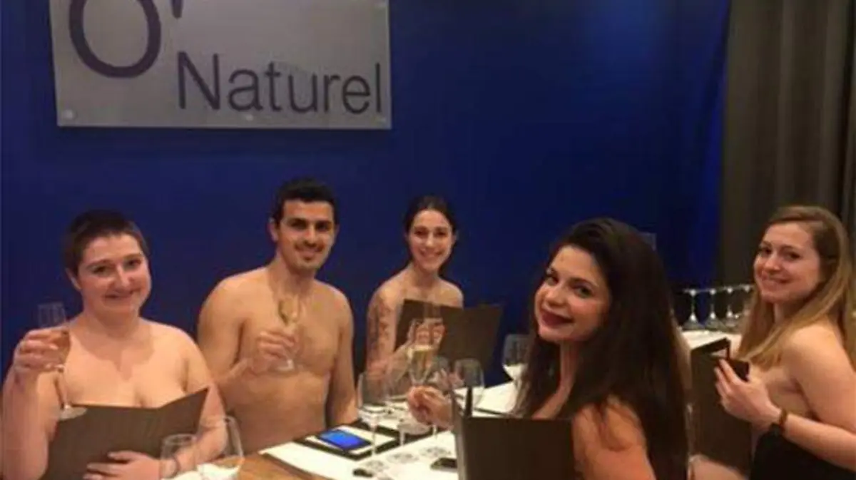 restaurante-nudista