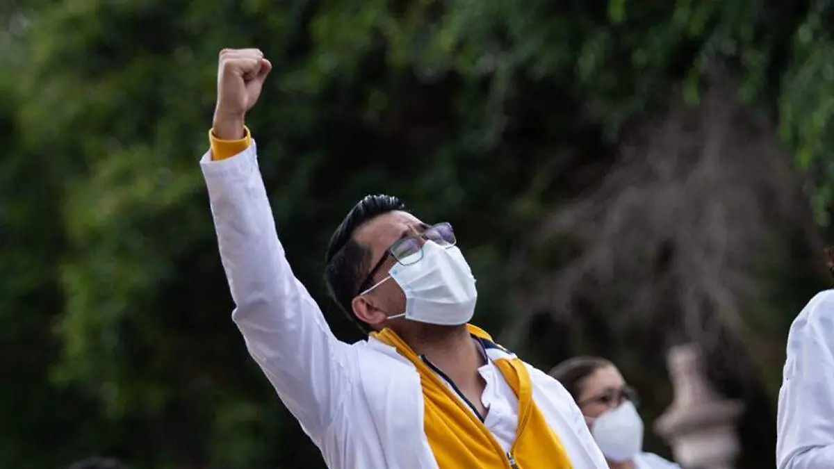 doctor protesta