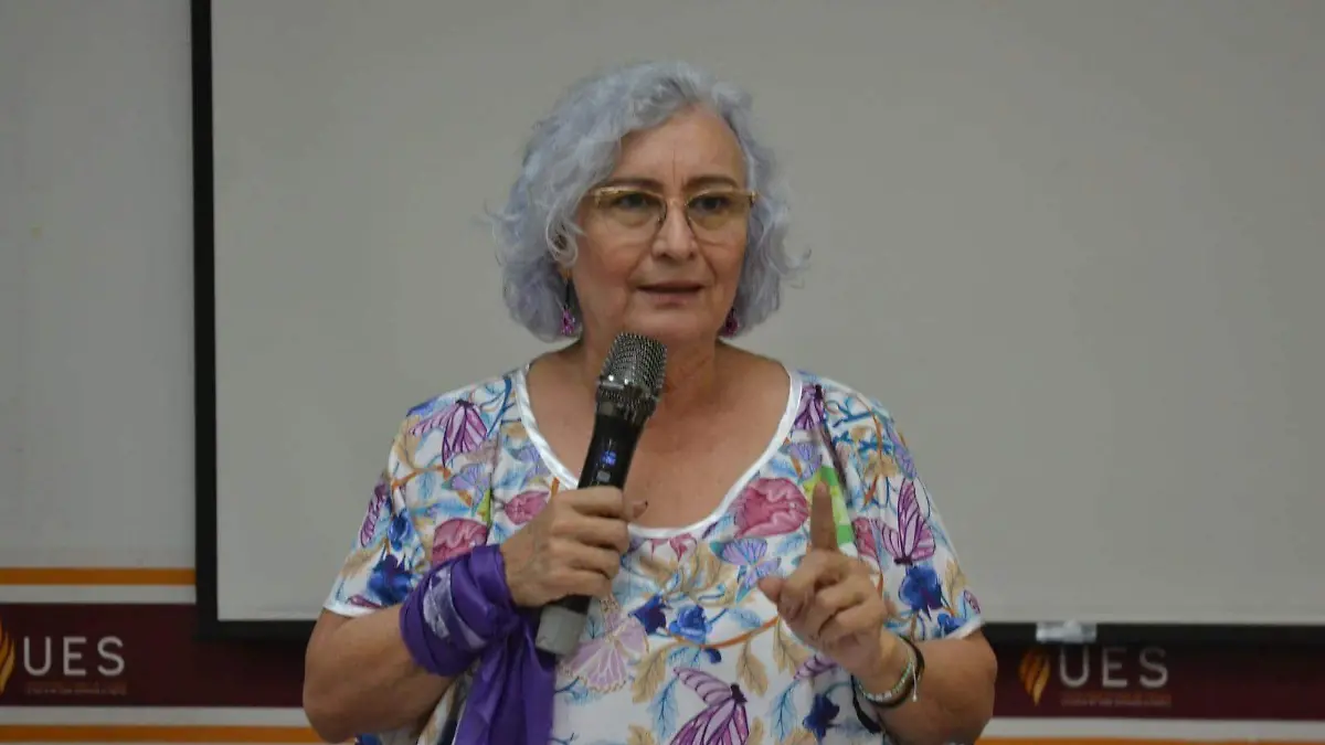 Leticia Burgos Ochoa - Alonso Moreno _ Tribuna de San Luis