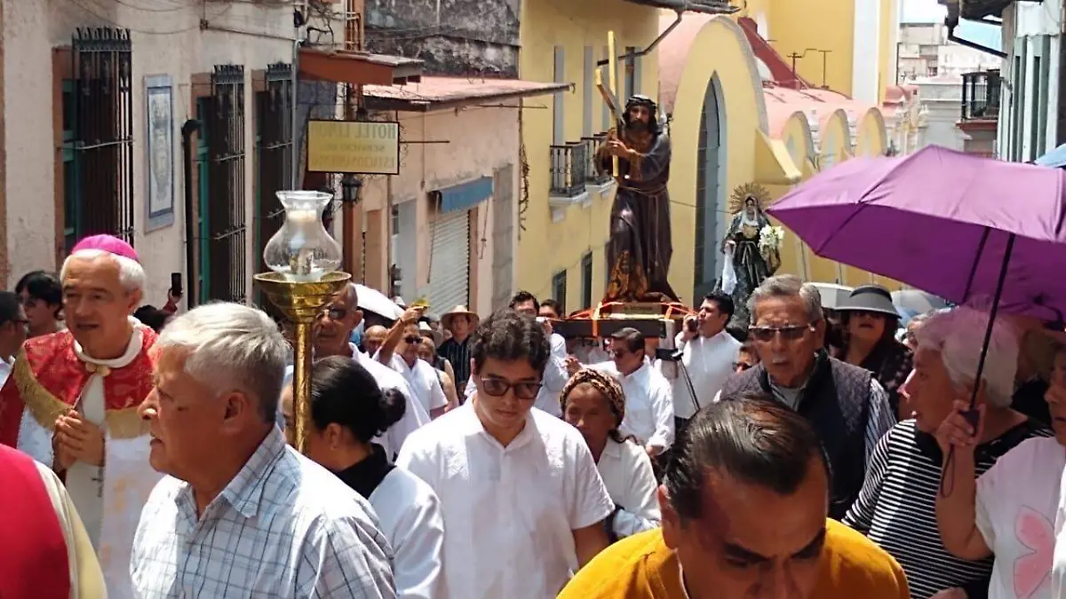 Viacrucis en el Centro de Xalapa
