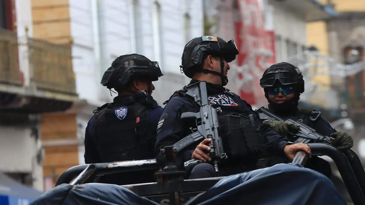 policias