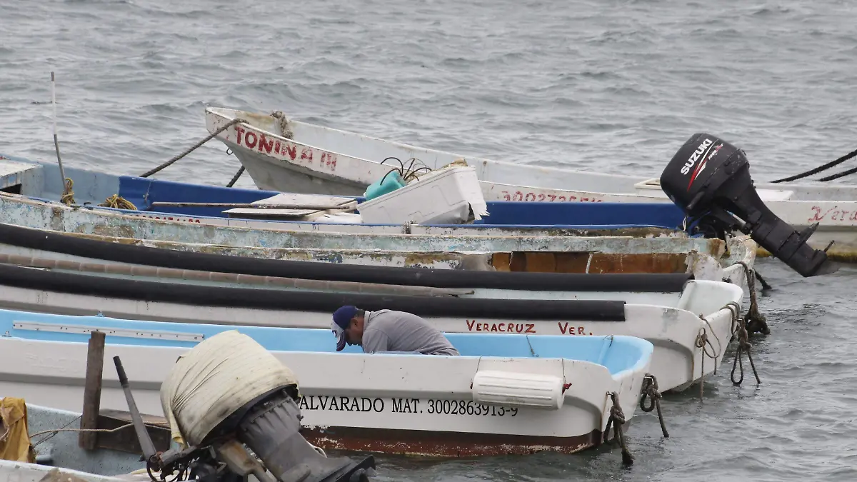 Suradas afectan a pescadores
