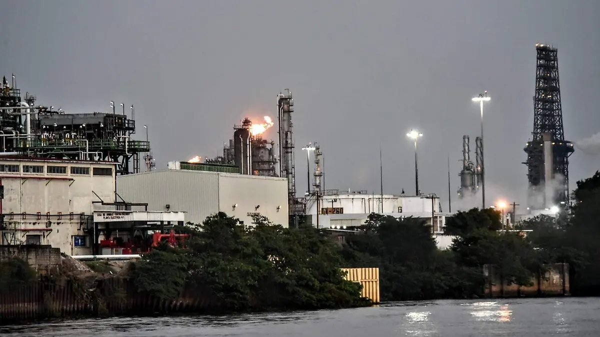 RENE-REFINERIA MINATITLAN